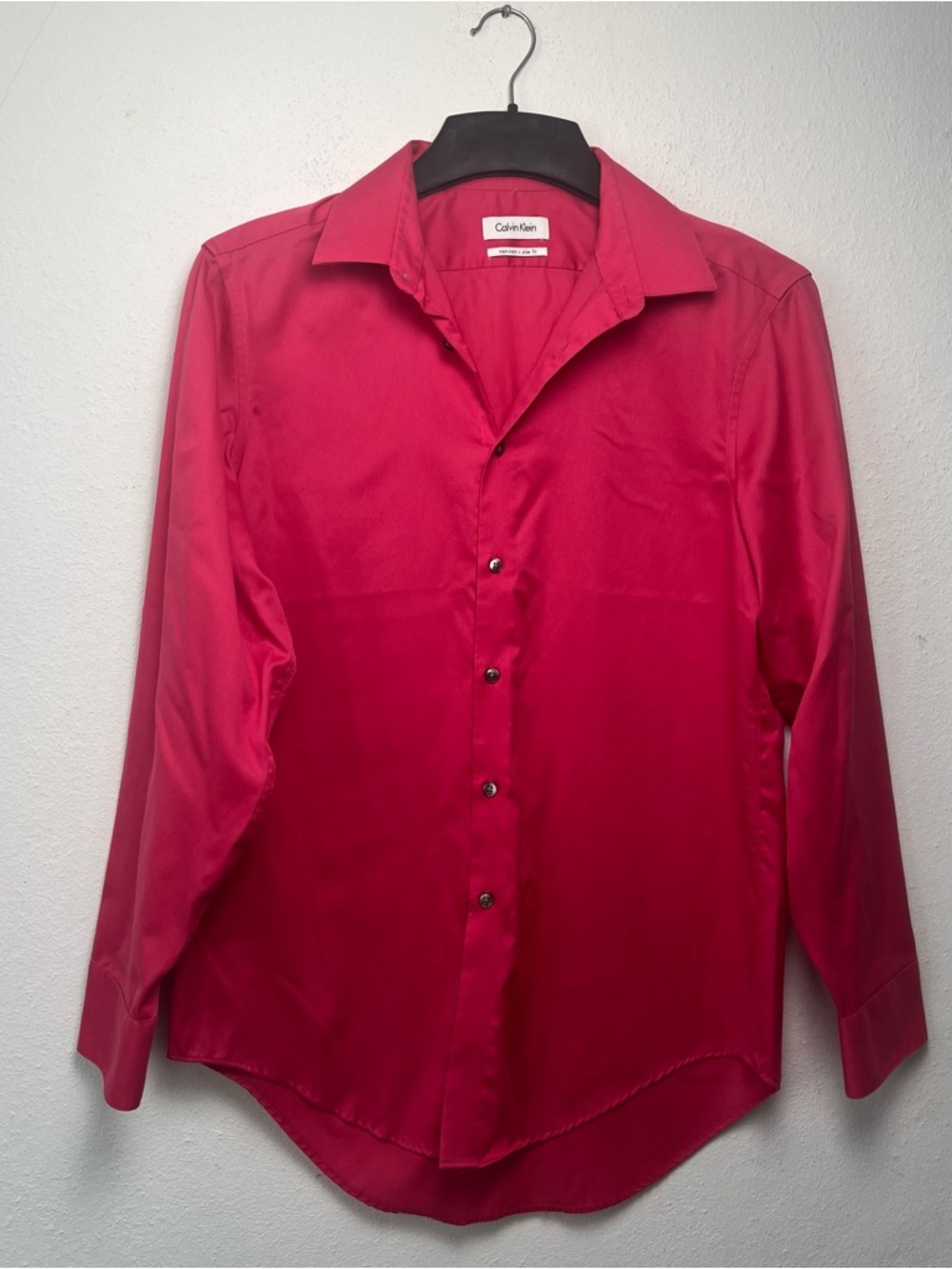 Calvin Klein Men Slim Fit Button-Up Shirt Bright Pink Non-iron Size 15.5 (32/33) - Picture 12 of 14